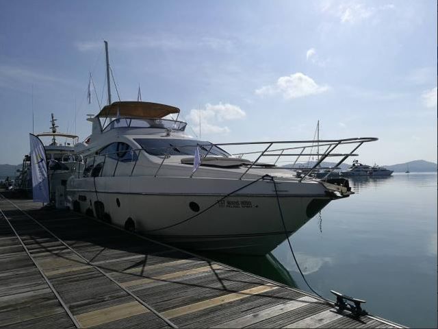 Azimut 55 | Pillars Spirit