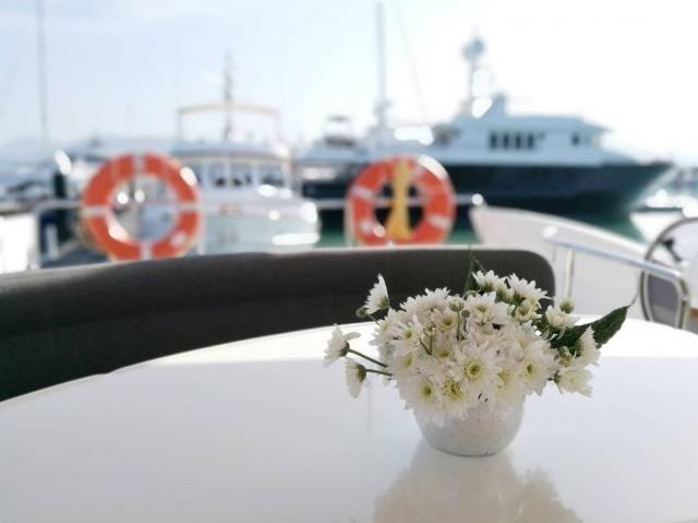 Azimut 55 | Pillars Spirit