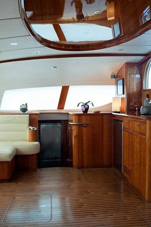 Privilege 585 | Sagaponack