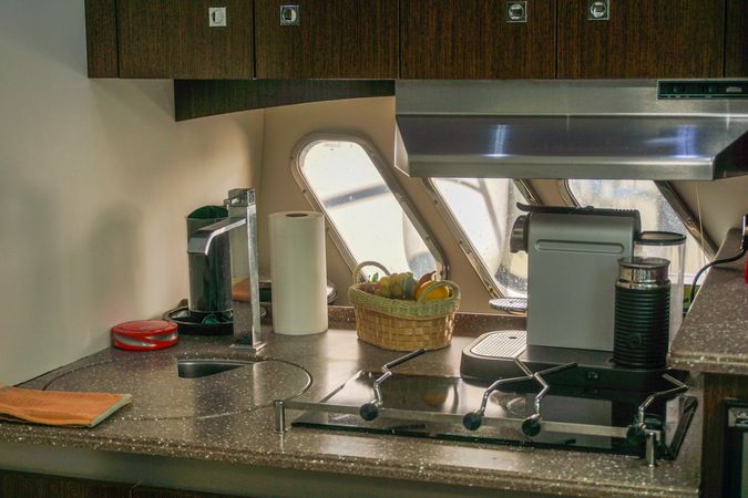 Cruiser Yachts Cantius 45 | Themis 4