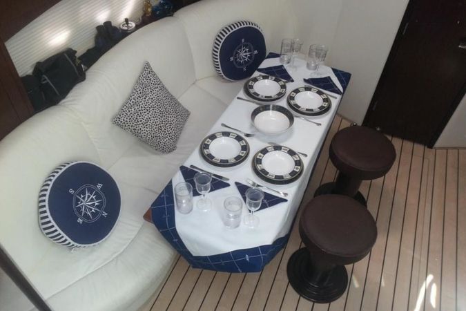 Cruiser Yachts Cantius 45 | Themis 4