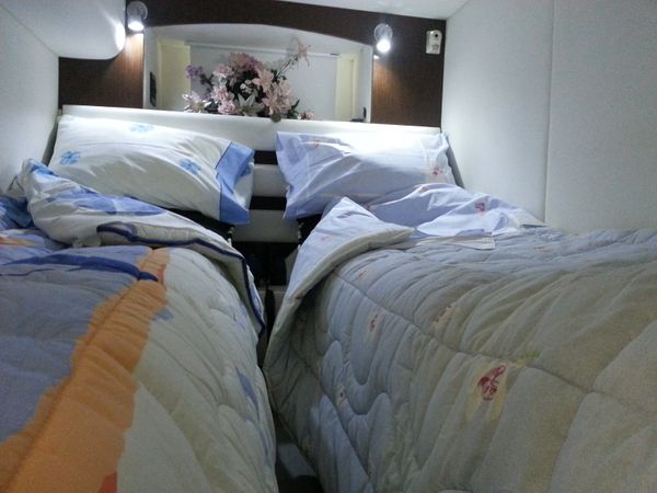 Cruiser Yachts Cantius 45 | Themis 4