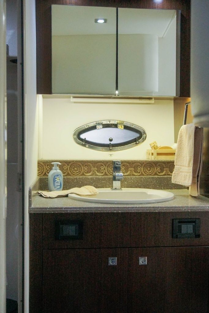 Cruiser Yachts Cantius 45 | Themis 4