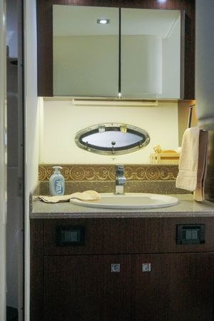 Cruiser Yachts Cantius 45 | Themis 4