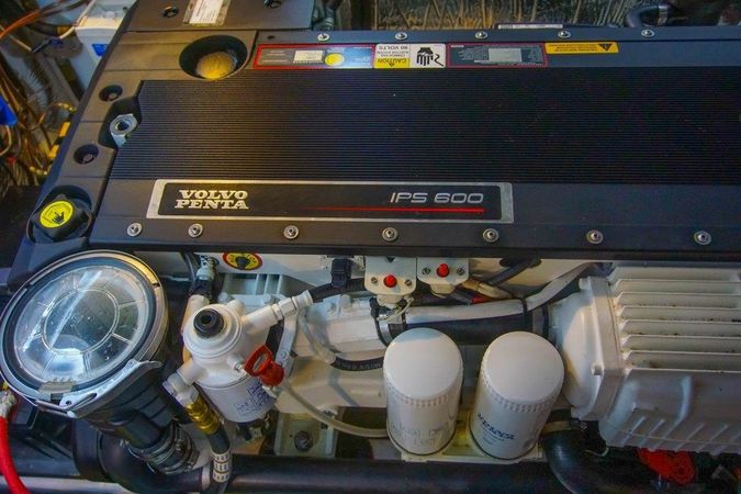 Cruiser Yachts Cantius 45 | Themis 4