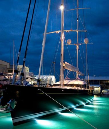 Alloy Yachts 170 | Q