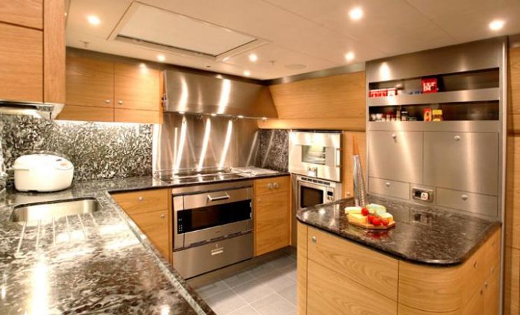 Alloy Yachts 170 | Q