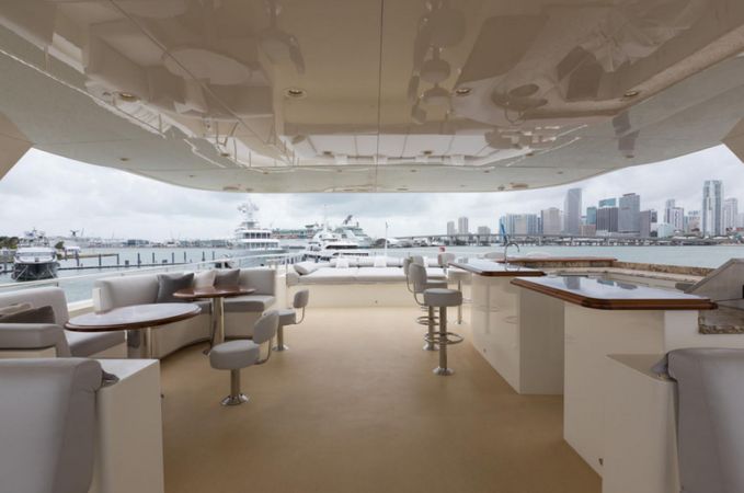 Newcastle Marine 128 | Safira