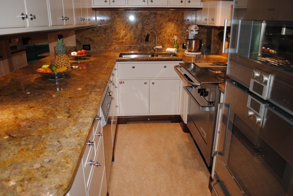 Newcastle Marine 128 | Safira