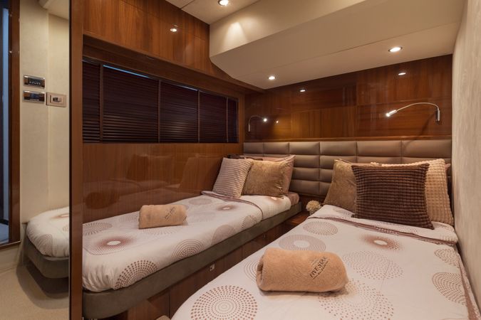 Princess 64 | Moon Breeze