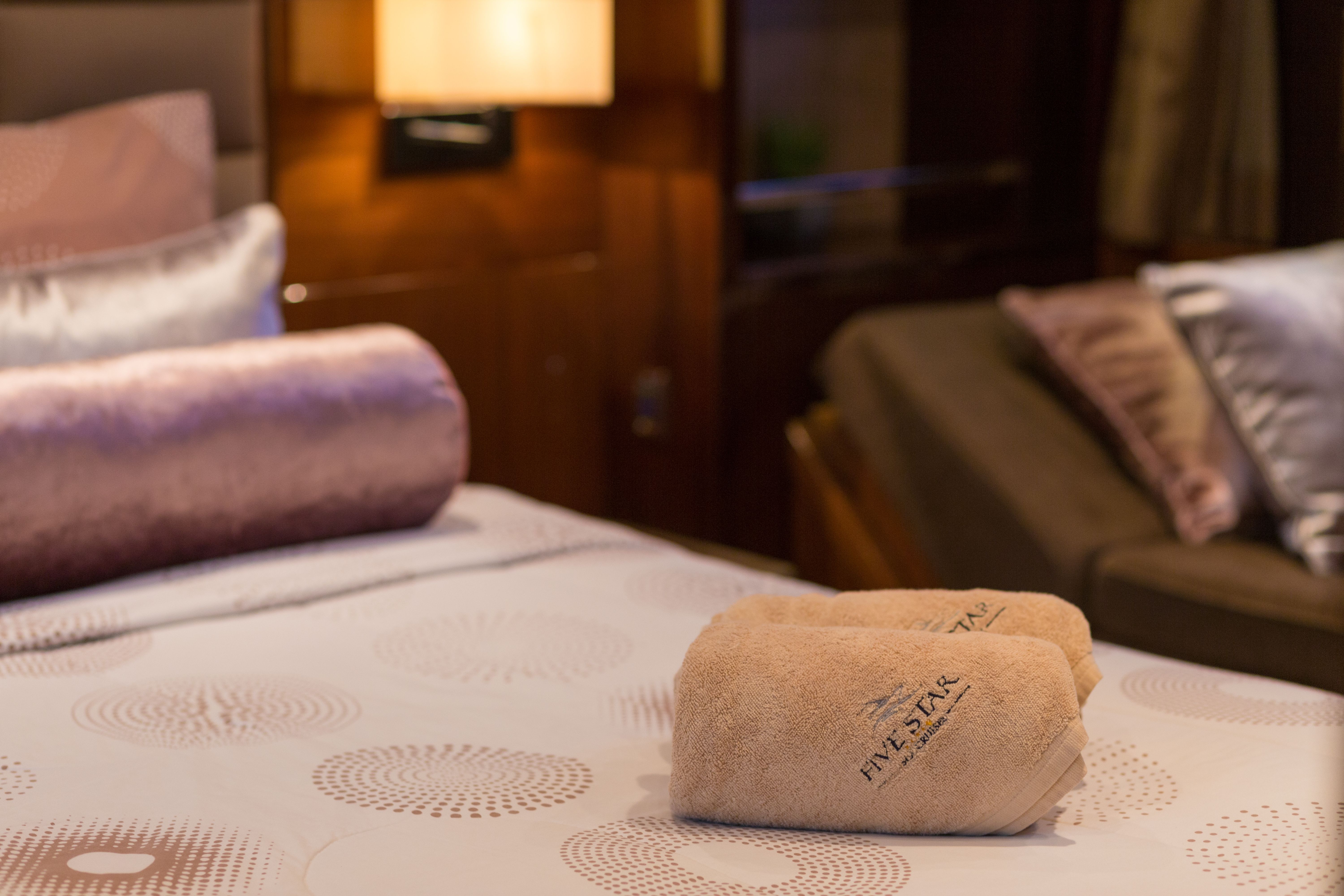 Princess 64 | Moon Breeze