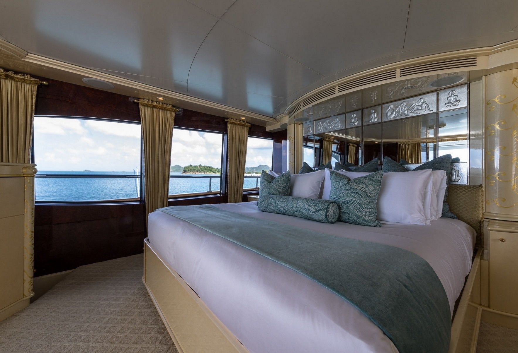 Louisbourg 120 | Touch