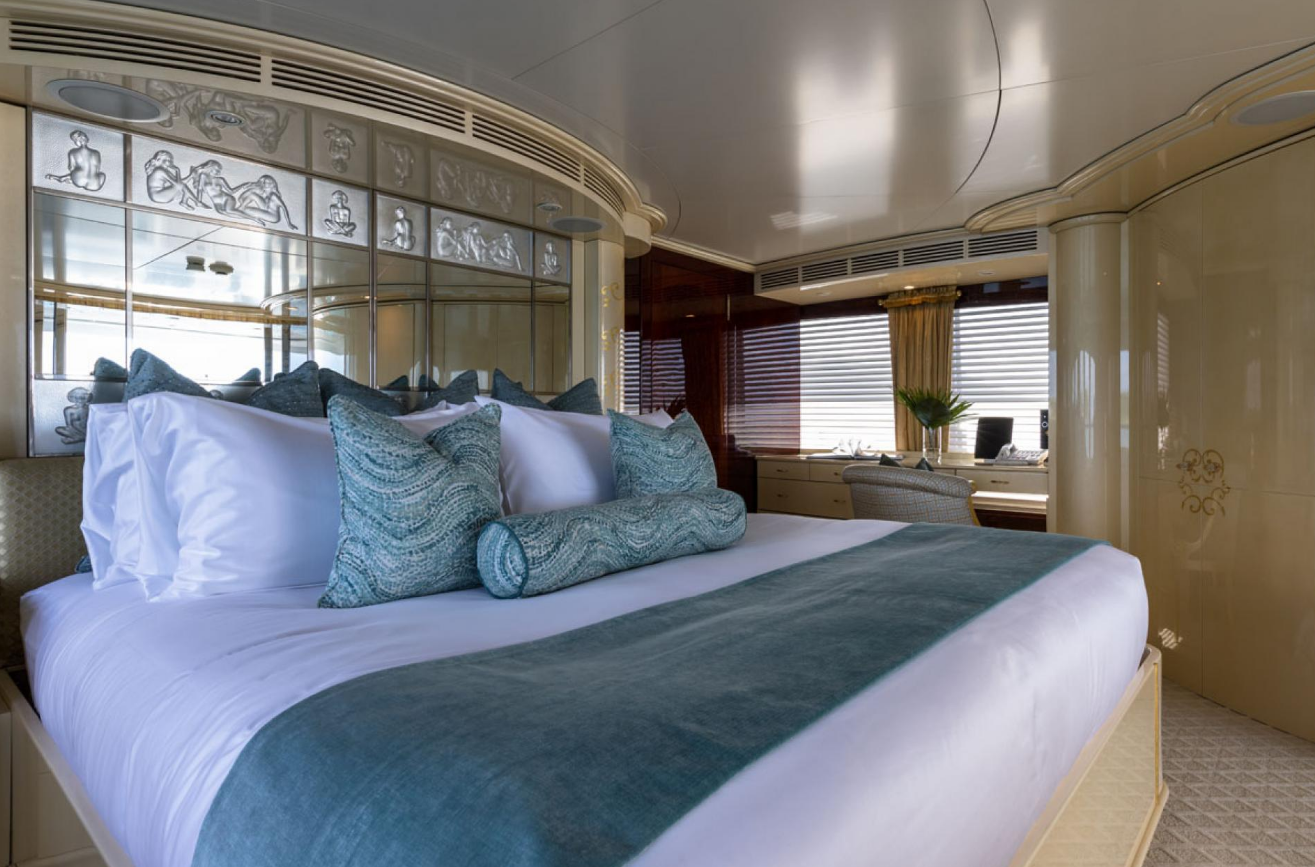 Louisbourg 120 | Touch