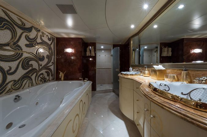 Louisbourg 120 | Touch