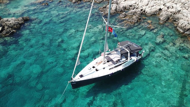 Beneteau Oceanis 48 | Tundra