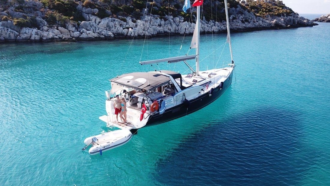 Beneteau Oceanis 48 | Tundra