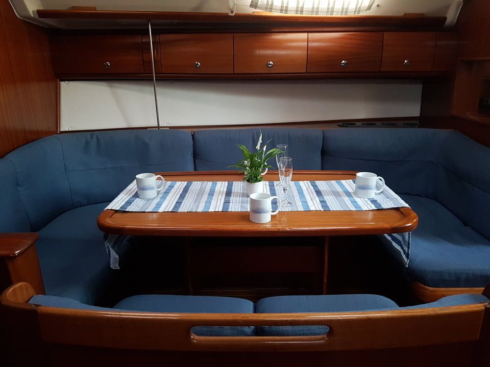 Bavaria Cruiser 41 | Azzurro