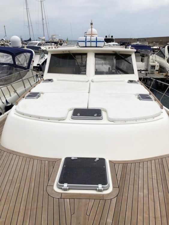 Cantieri Estensi 44 | 3 Nodi