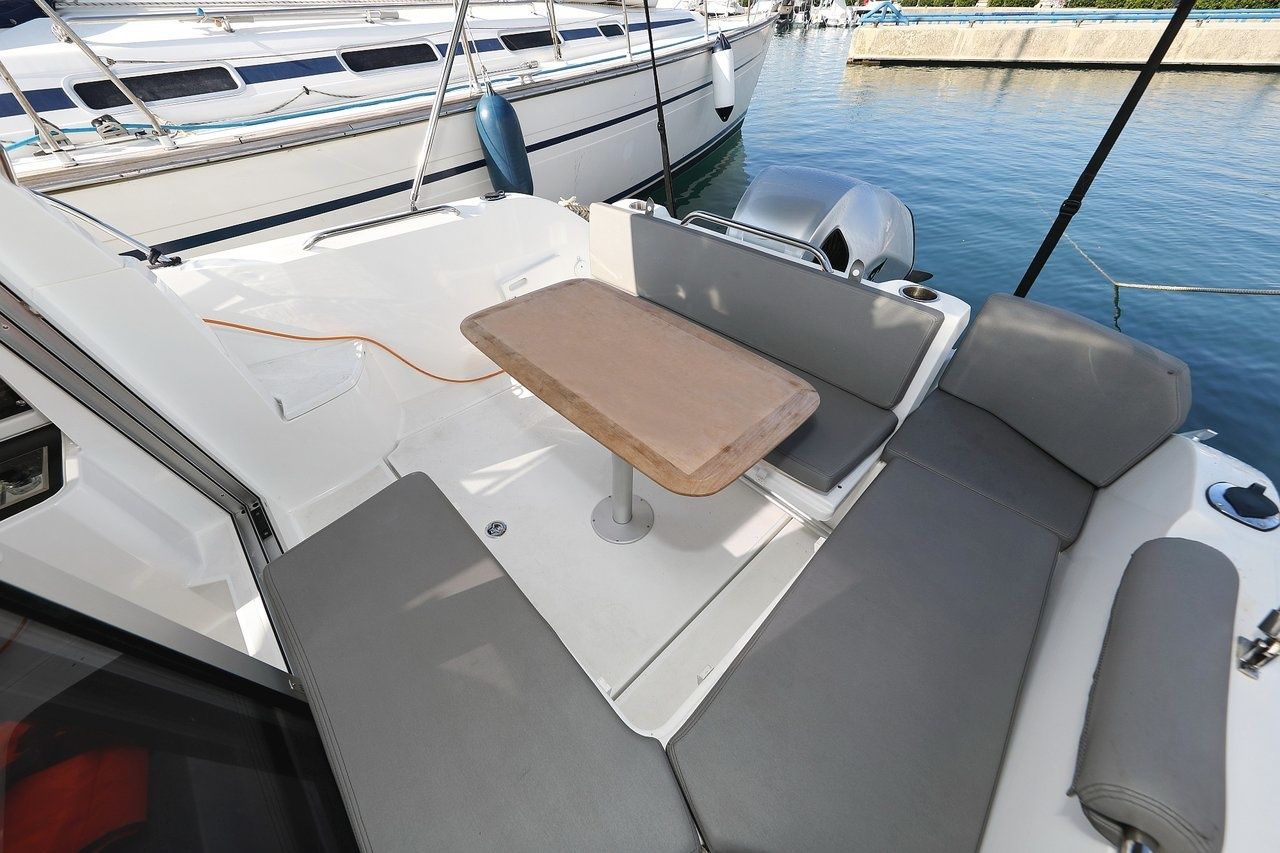 Beneteau Antares 8 | Beleca