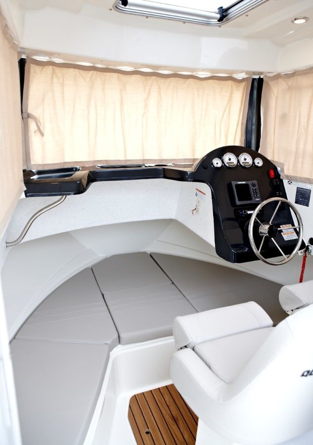 Quicksilver 605 | Pilothouse