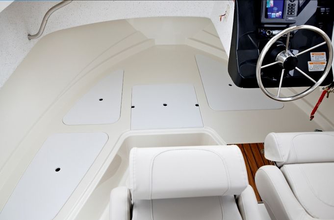 Quicksilver 605 | Pilothouse