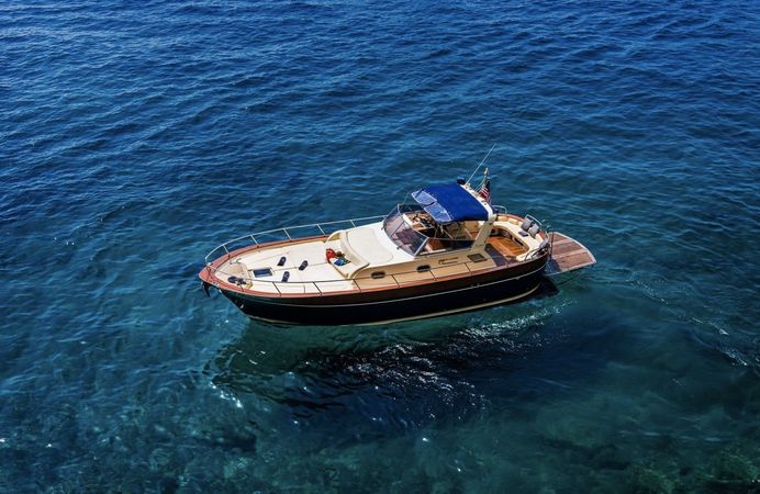 Tecnonautica Jeranto 11 | Sea Living