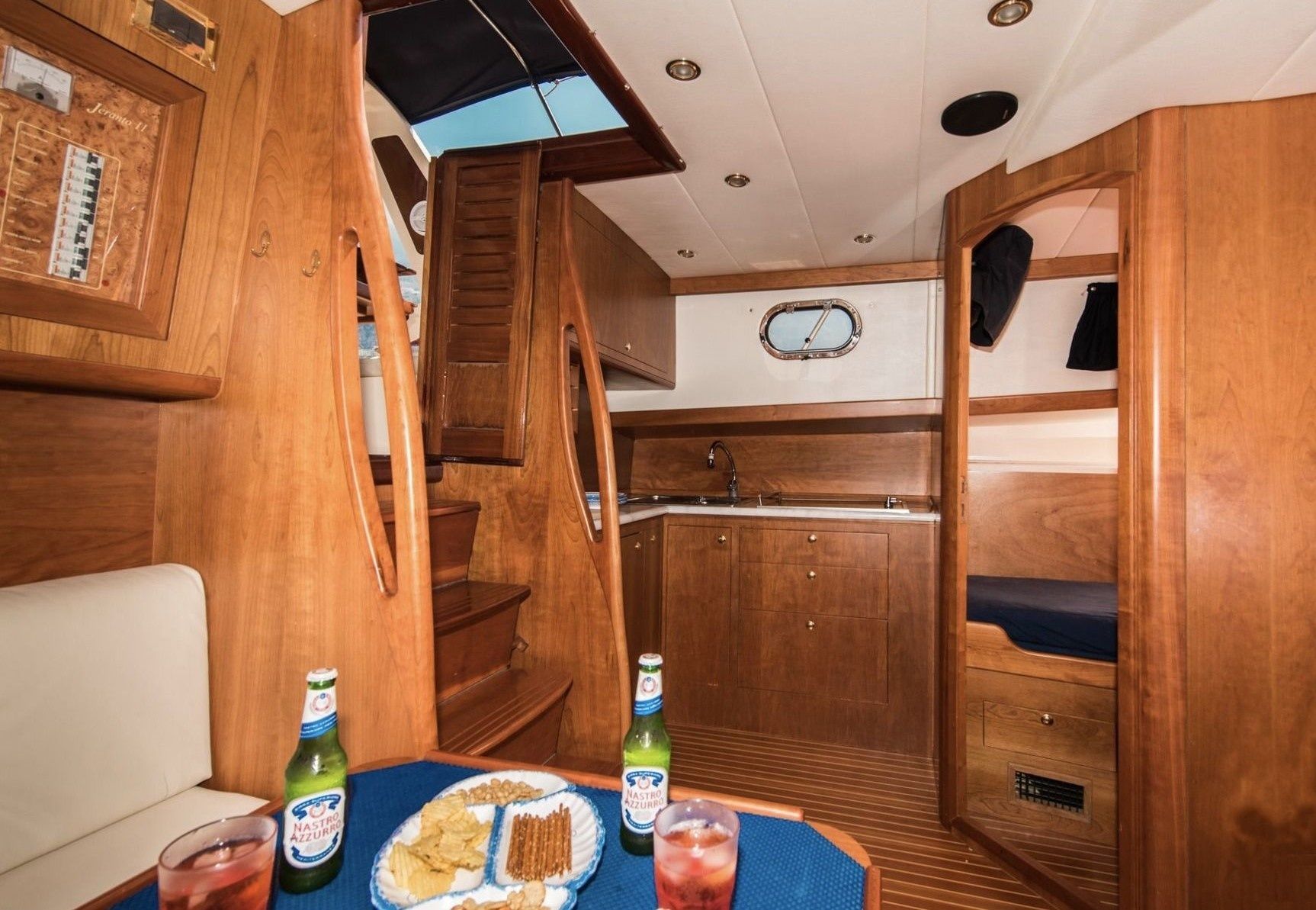 Tecnonautica Jeranto 11 | Sea Living