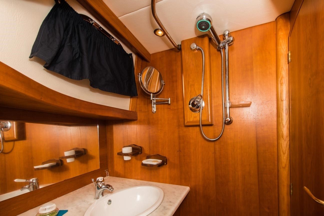 Tecnonautica Jeranto 11 | Sea Living