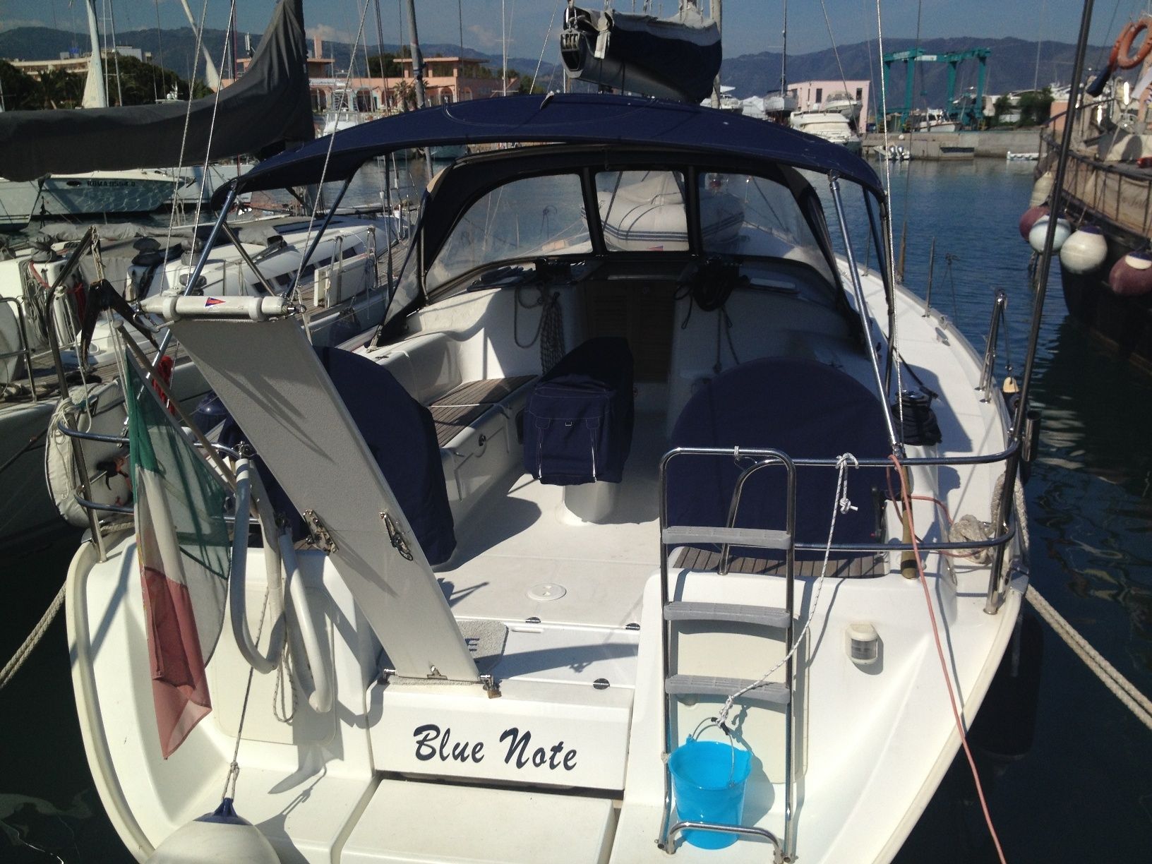 Beneteau Cyclades 43.3 | Blue Note