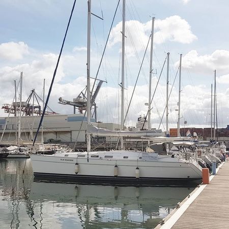 Beneteau Oceanis 43 | Blue Seahorse