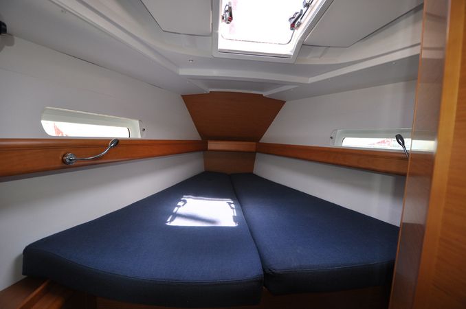 Jeanneau Sun Odyssey 409 | FourTwo