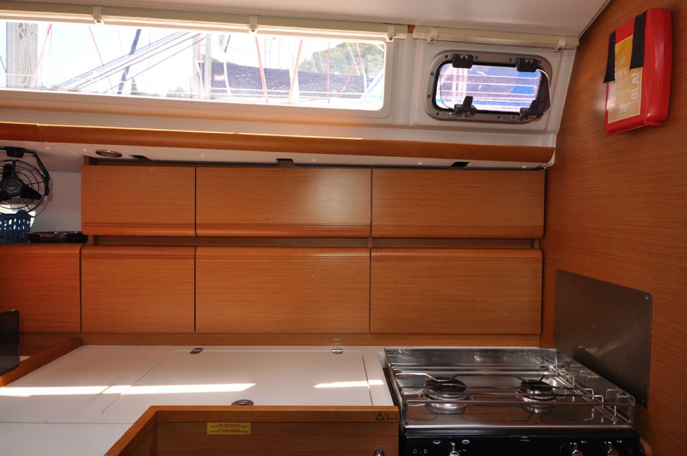 Jeanneau Sun Odyssey 409 | FourTwo