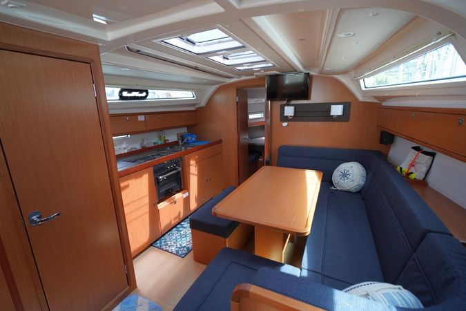 Bavaria Cruiser 41 | Carlotta