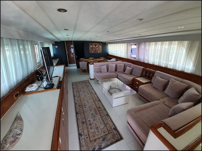 Motor Yacht 88 | Mystery