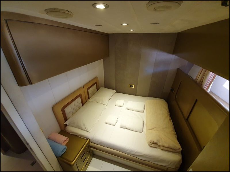 Motor Yacht 88 | Mystery