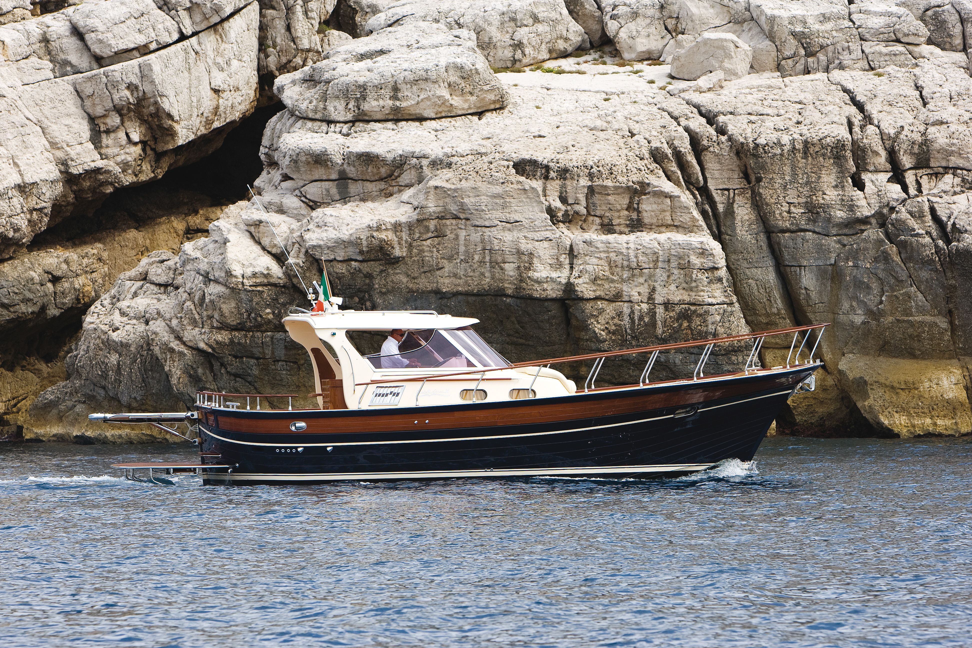 Fratelli Aprea 36 | Fili