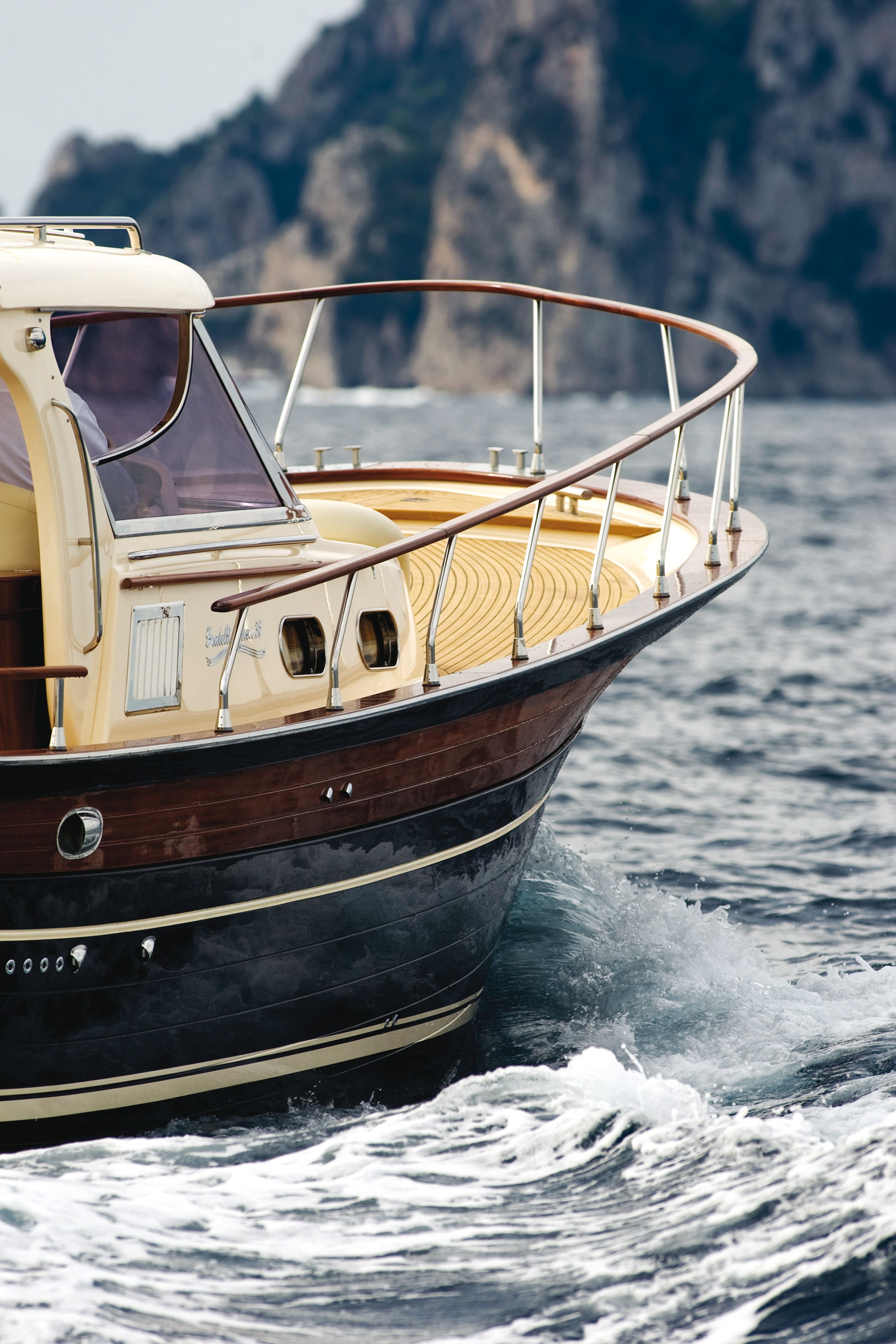 Fratelli Aprea 36 | Fili