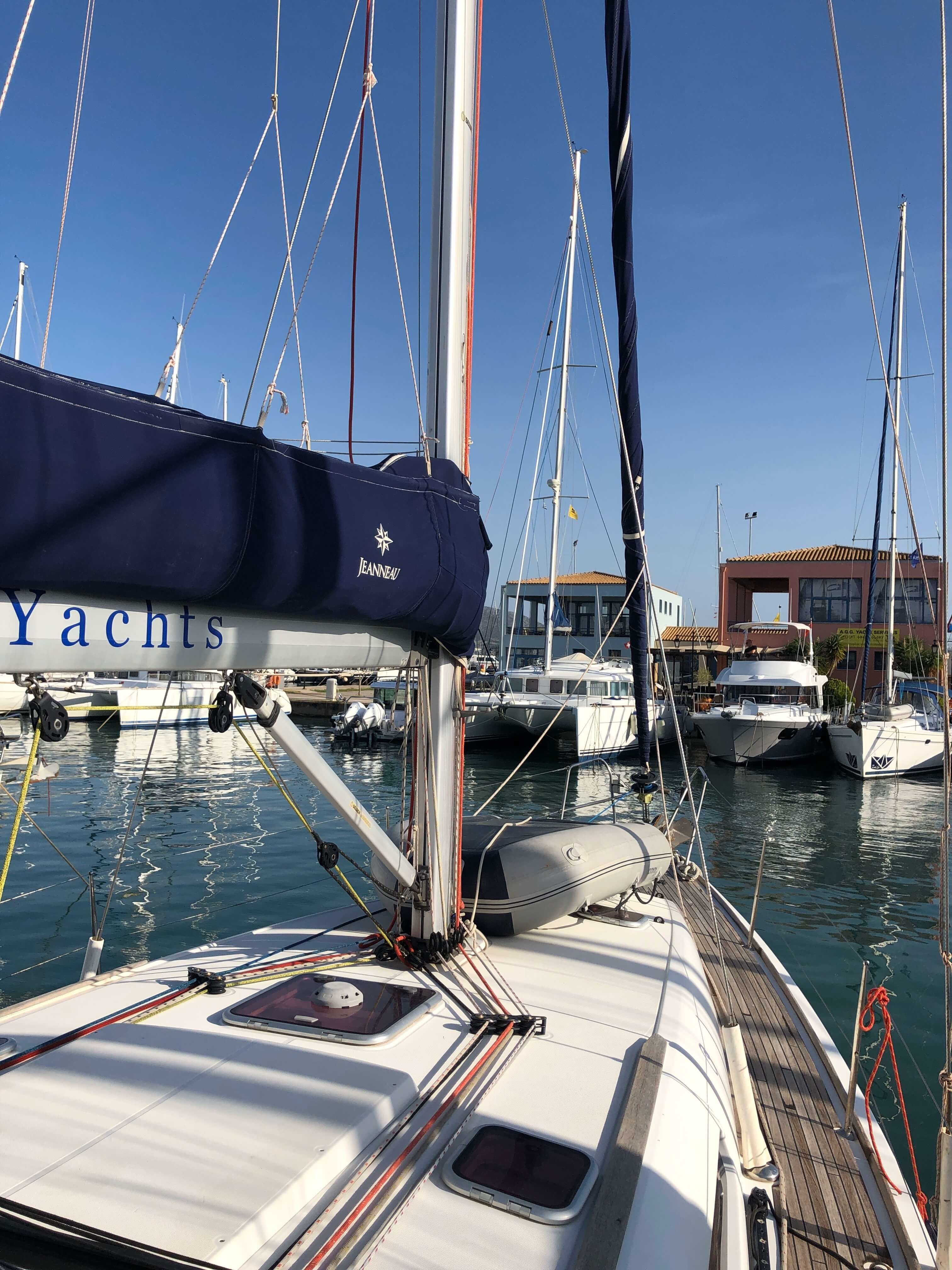 Jeanneau Sun Odyssey 42 | Waterproof