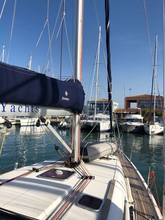 Jeanneau Sun Odyssey 42 | Waterproof