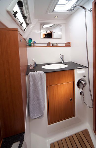 Bavaria Cruiser 36 | Zenith 3