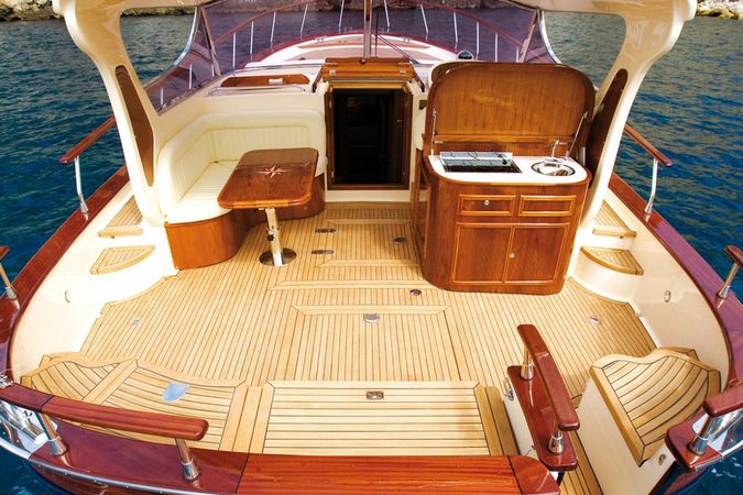 Fratelli Aprea 36 | Domitta