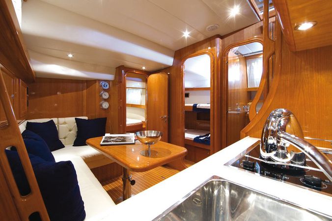 Fratelli Aprea 36 | Domitta