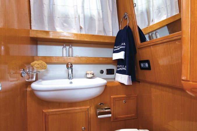 Fratelli Aprea 36 | Domitta