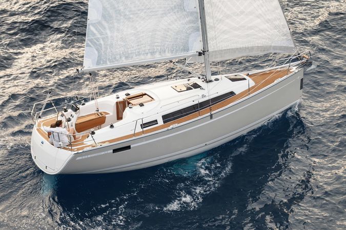 Bavaria Cruiser 33 | Bella