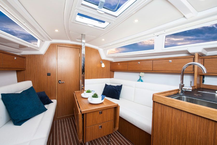 Bavaria Cruiser 33 | Bella