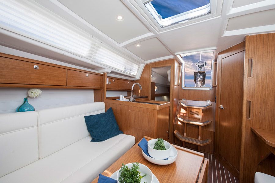 Bavaria Cruiser 33 | Bella