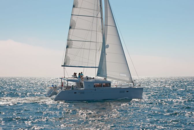 Lagoon 450 F | Summer