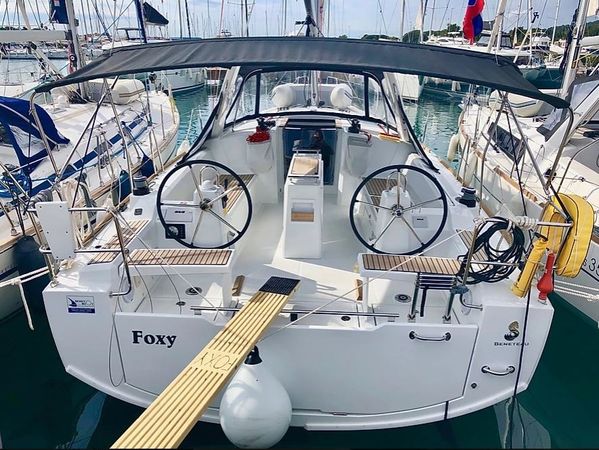 Beneteau Oceanis 38 | Foxy