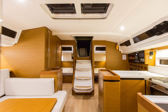 Jeanneau Sun Odyssey 440 | Ocean Song