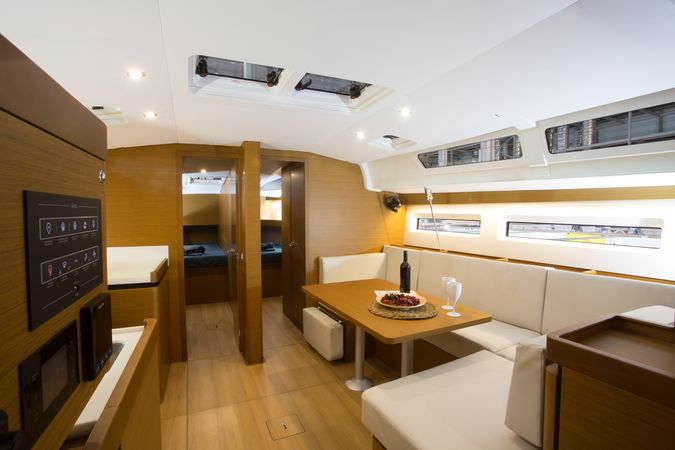 Jeanneau Sun Odyssey 490 | Wanderlust
